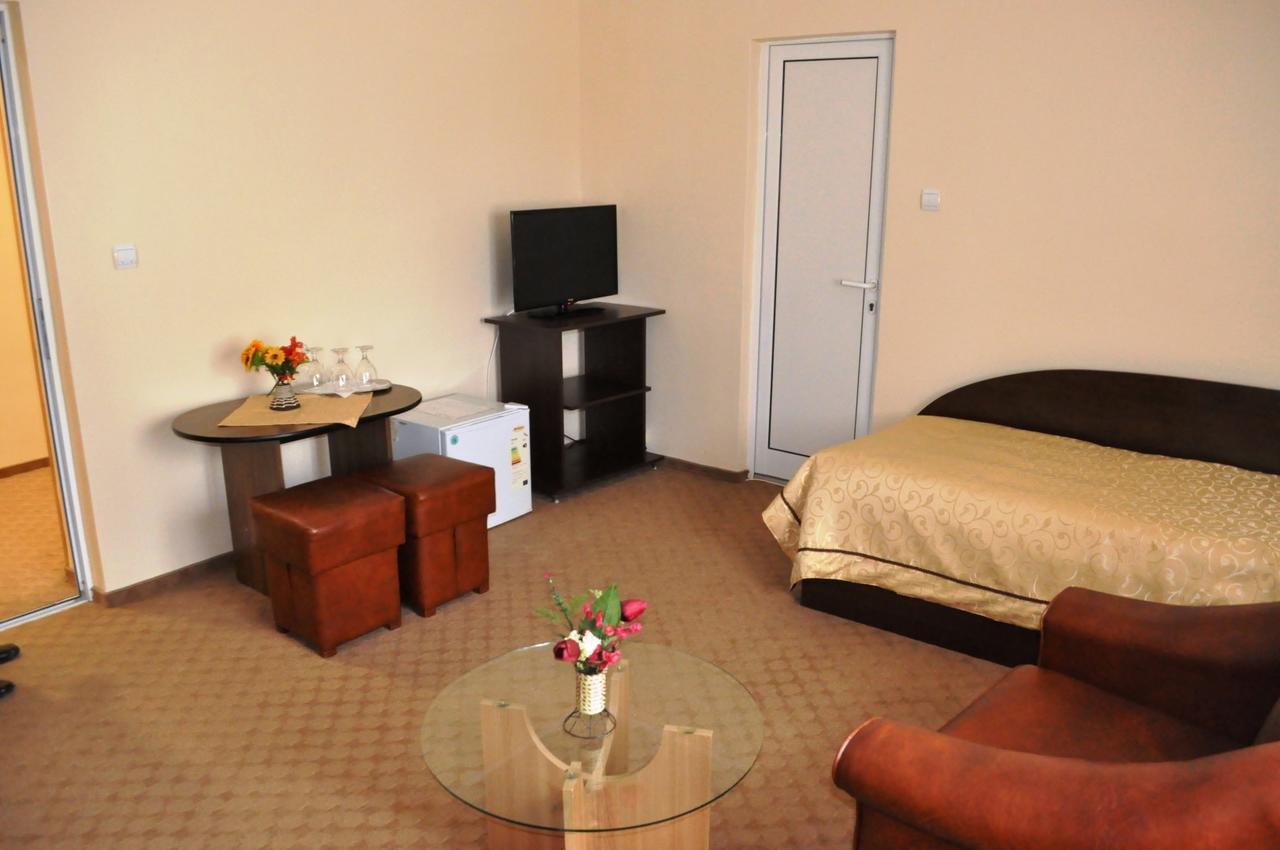 Cîmpia Turzii Hotel Andrei מראה חיצוני תמונה