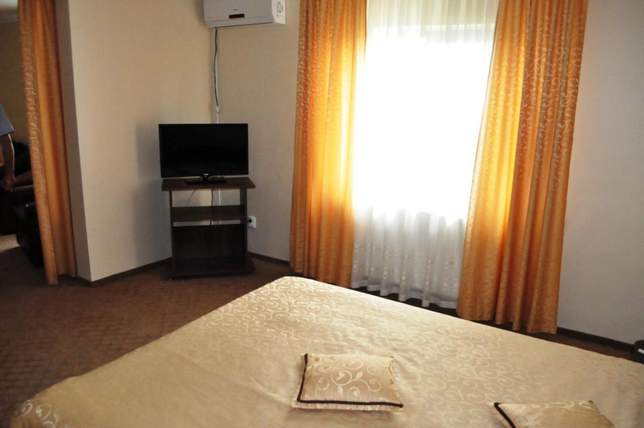 Cîmpia Turzii Hotel Andrei מראה חיצוני תמונה