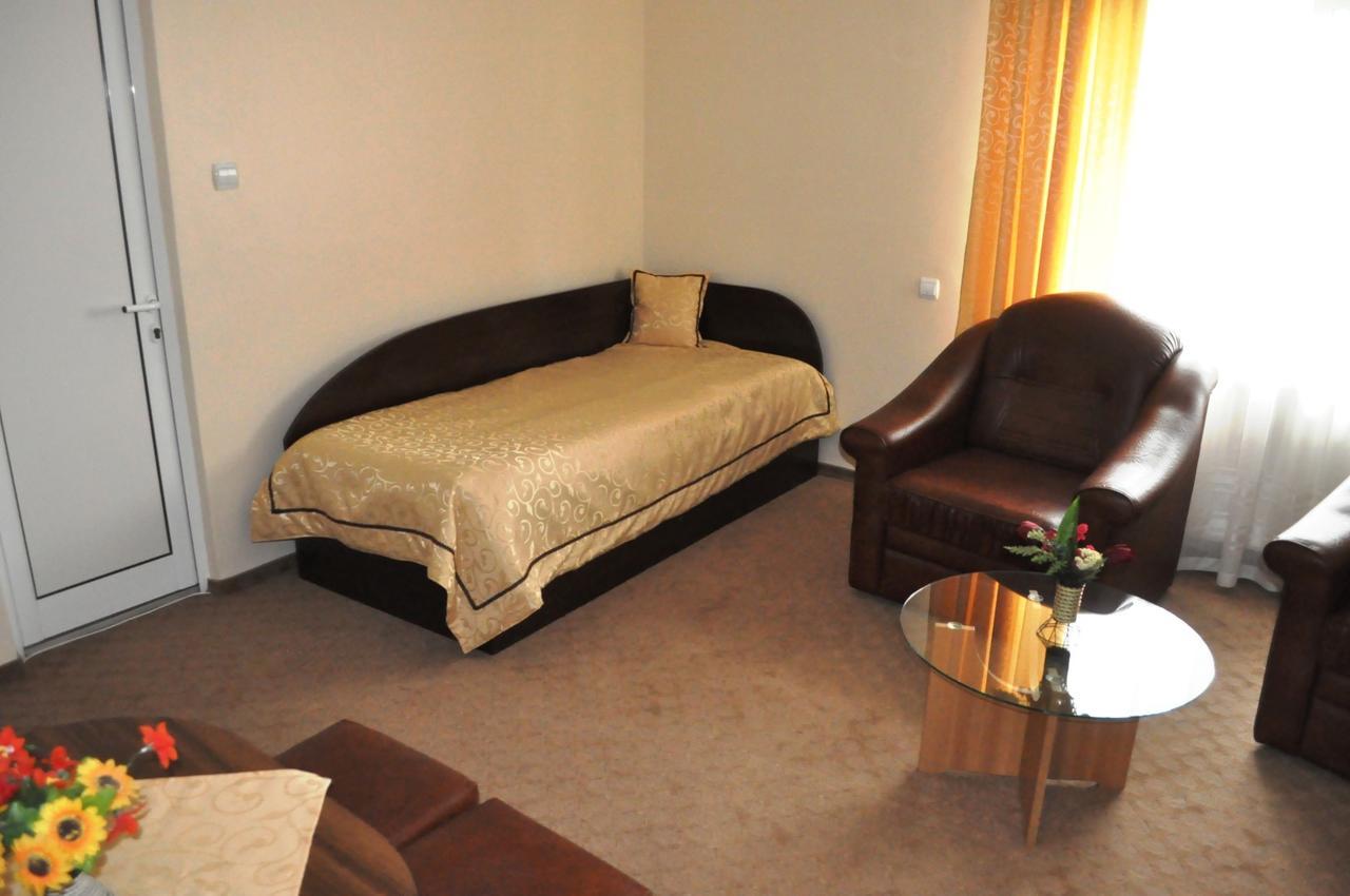 Cîmpia Turzii Hotel Andrei מראה חיצוני תמונה