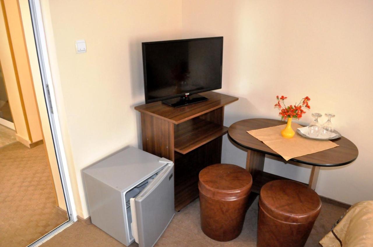 Cîmpia Turzii Hotel Andrei מראה חיצוני תמונה