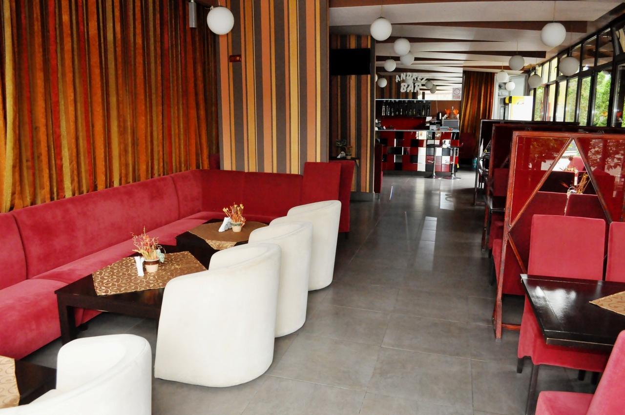 Cîmpia Turzii Hotel Andrei מראה חיצוני תמונה